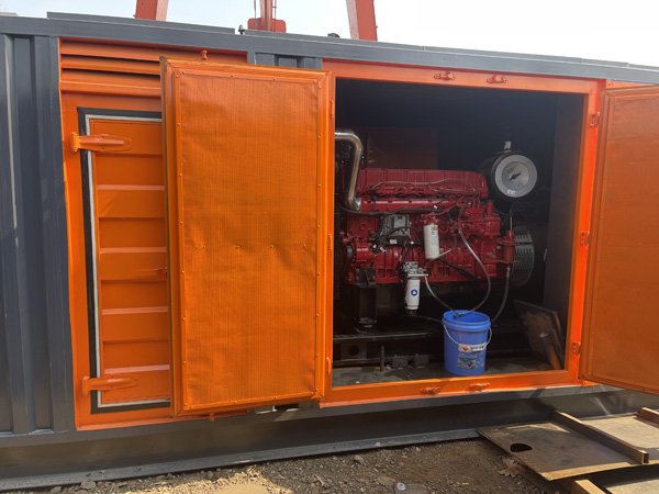 方山哪些因素会影响 200KW 柴油发电机的燃油消耗率？