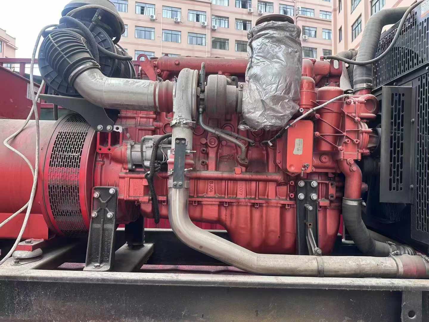 方山如何选择适合 600kW 柴油发电机组的过载保护器？